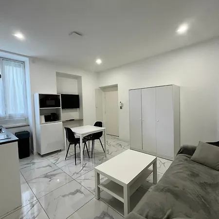 Apartment T2 Moderne A 10 Min Du Centre-ville De *