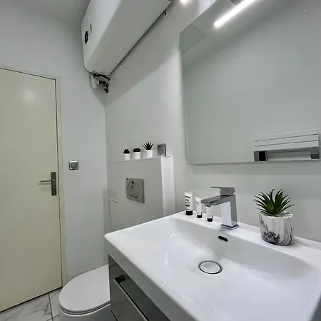 Apartmán T2 Moderne A 10 Min Du Centre-ville De