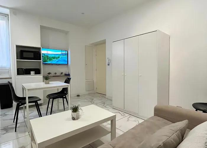 T2 Moderne A 10 Min Du Centre-ville De Apartment