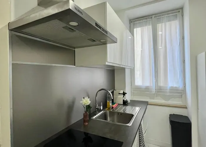 Apartment T2 Moderne A 10 Min Du Centre-ville De Lyon